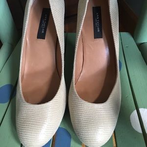 Ann Taylor Nude heels